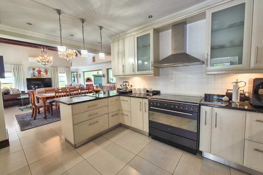 3 Bedroom Property for Sale in Boschenmeer Golf Country Estate Western Cape